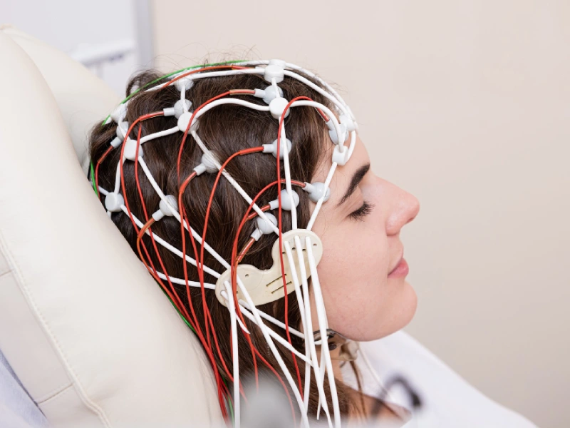 آشنایی با خطرات و عوارض بعد از نوار مغزی